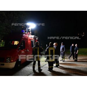 4x100w Homogeneous Tripod Led Balloons With No Shadow