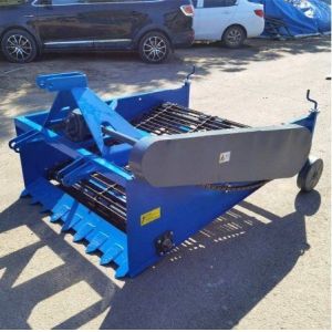 China Farming Mini Potato Harvesting Machine With Conveyor Belt 0.8m on sale