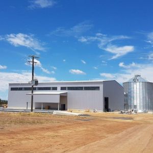 Commercial Prefabricated Workshop Buildings Customized Steel Structure