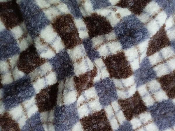 Quality Circled plush fabric with 150 adjustable widths wholesale