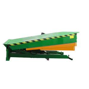 Warehouse Adjustable Container Ramp Hydraulic Mobile Loading Dock Ramp For
