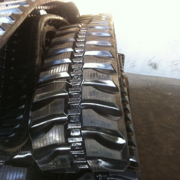 Quality 300mm Wide Excavator Rubber Tracks Jointless For Ditch wholesale