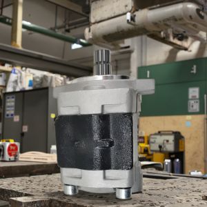 High Pressure Hydraulic Gear Pump with 16cm³ Displacement 150 bar Operating Pressure and 1/4inch Connection Size