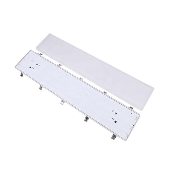100W 3500K 4FT LED Vapor Tight Light Fixture with Transparent Polycarbonate Diffuser