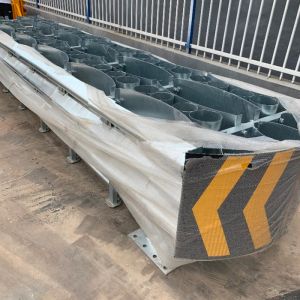 Standard AASHTO M-180 Steel Barrier Anti Collision Crash Cushion Traffic Safety
