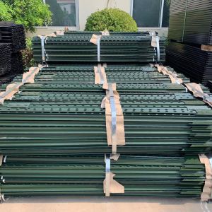 Powder Coated Metal T Posts For Fencing Thickness 0.12-1.50mm Customized