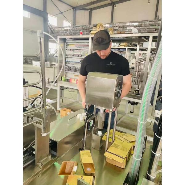 Stainless Steel 304 Beverage Carton Fill And Seal Machine For Milk Beverage