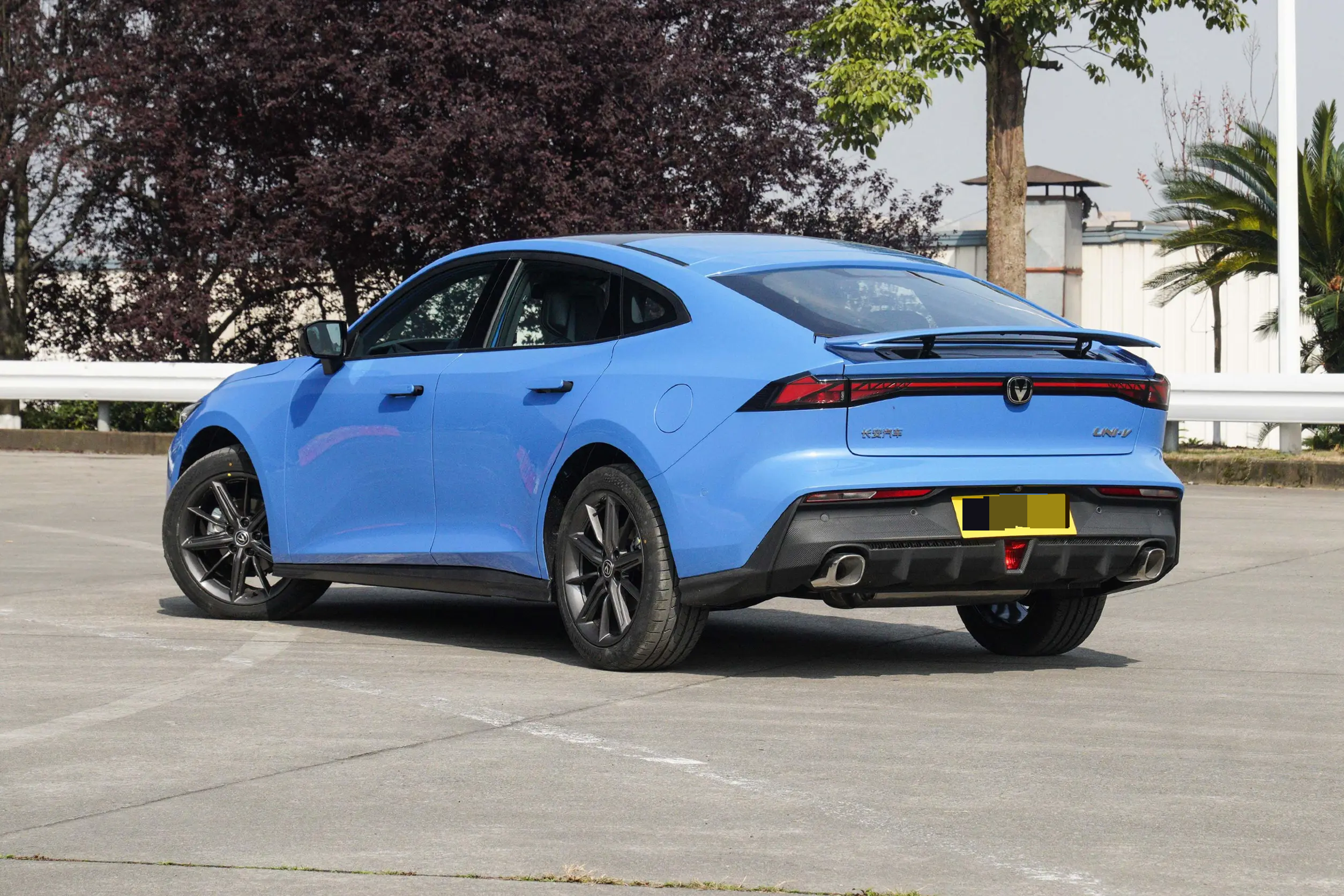 Affordable New Changan UNI-V 2025 Third Generation 1.5T 500Bar Premium Sports