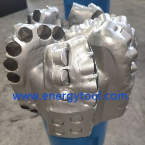 6-1/2 Inch 6 Blades PDC Drill Bit with Polycrystalline Diamond Composite