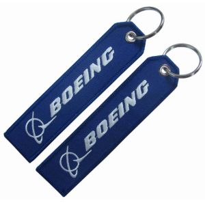 Custom Shape Boeing 787 Remove Before Flight Keychain