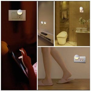 Plug-in LED Night Light Lamp Room with Auto Dusk to Dawn Sensor Electric 1-year
