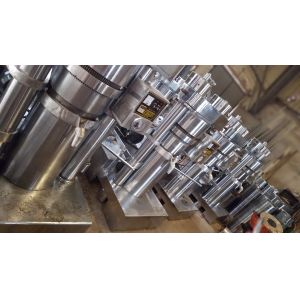 Multifunction full automatic hydraulic oil presser with high oil yield