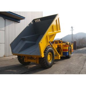 1400rpm Speed Underground Mining Machines 12.5 CBM 4x4 Dumper Truck