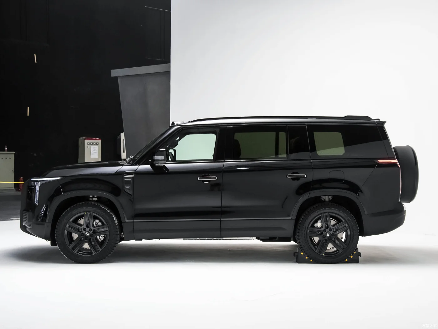 2023 Baw Polar Stone 01 Car EVR Extended Range Jishi 01 Off-Road Vehicle ORV 1.5T 4WD Left Drive Hybrid Performance SUV