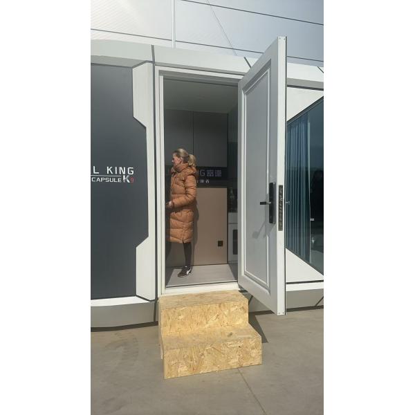 6tons Mobile Capsule House Prefab Apple Cabin House 11.5M*3.3M*3.2M