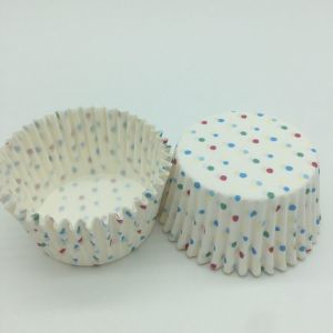 Eco Friendly Greaseproof Cupcake Liners Disposable Food Packaging Bakery