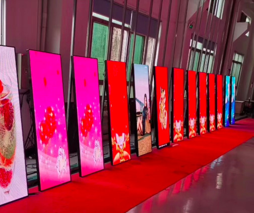 High Refresh Rate Movable Mirror Poster P2.5 Floor Standing Led Display For