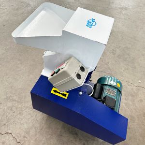 Durable Construction Plastic Crusher and Shredder for Versatile Application with