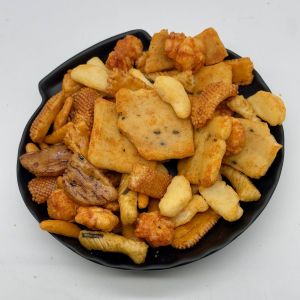 7.5KG Bulk Fried Rice Crackers Crispy Texture Multiple Varieties 12 Months Shelf