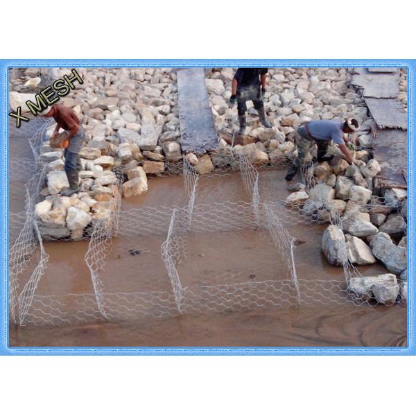 Hexagonal Wire Mesh Wall Basket , 2x1x1meters Wire Cages For Rock Retaining