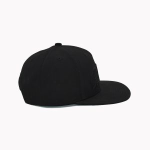 Black Plastic Snap Buckle Flat Brim Snapback Hats One Size Fits All Structured