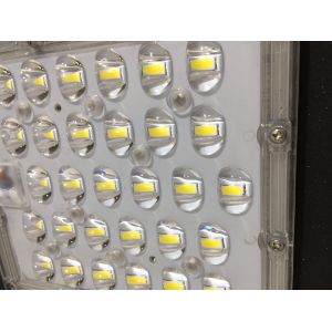 7500lm 10-80w Ip66 170lm/W Monocrystal Silicon Panel Light