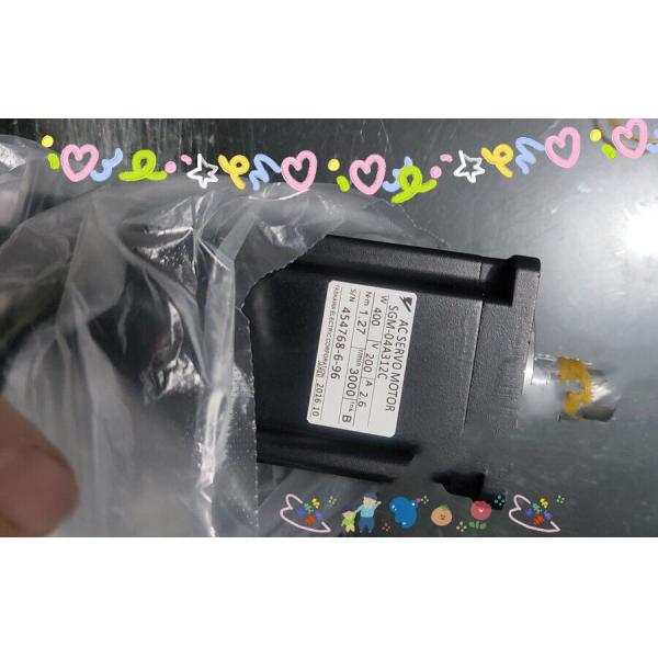 Yaskawa SGM-04A312C AC SERVO MOTOR 400W 200V 2.6A 3000RPM NEW