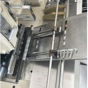 Side Pattern 3.2 * 1.6m Mattress Sewing Machine For Two Trademark Braided Belts