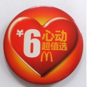 2012 Latest Promotional Red Pins Buttons Badges with Polybag