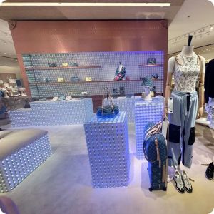 Full Color LED Grid Screen Large Area IP68 DMX512 HD Energy Saving OEM