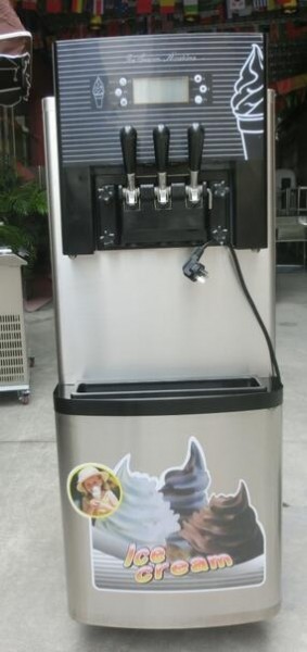 Quality 220V 50Hz Soft Popsicle Ice Cream Machine R22 Refrigerant wholesale