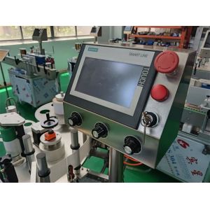 Round Bottles Pharma Labeling Machine Electric Driven Bottle Size Range Height20