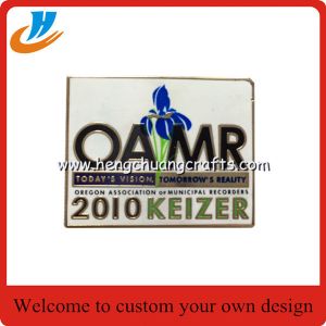 Custom Luggage buckle badge,enamel pin badge with gold plated