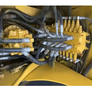 Japan six tons of second-hand strong power mini Komatsu crawler excavator PC60-7