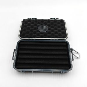 Insulation-Free Plastic Cigar Case with Lock Closure Lightweight