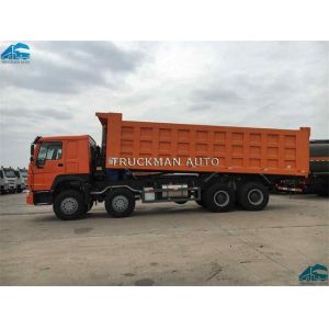 Sinotruk 12 Wheeler Heavy Duty Dump Truck For Stone Sand Eathwork Loading