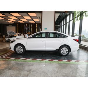 2023 Changan EADO EV460 Sedan Electric Car Fixed Gear Ratio Gearbox and 400km
