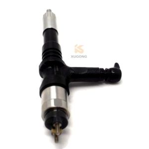 6252-11-3100 Komatsu Engine Parts Injector Assy