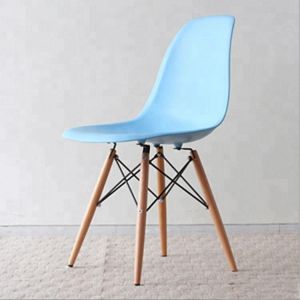 Exquisite High Back Wooden Dining Chairs With High Toughness PP Seating Surface