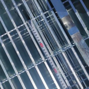 China Carbon Q235 Steel Metal Grating Bearing Bar Pitch 30mm on sale