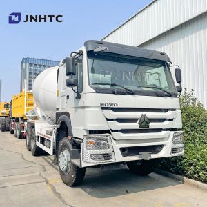 LHD Sinotruk HOWO 9m3 Concrete Mixer Vehicle 10 wheels