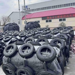 Heavy-Duty Foam Filled Fender with CCS Certification  MOQ 1 Piece