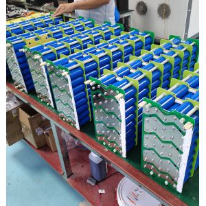 3.2v Grade A 32700 Lifepo4 Battery Cells 2000 Cycles High Capacity Nickel Strip