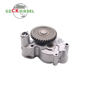 China Oil Pump ME084735 ME014230 for Engine 6D31 6D34 Excavator SK200-3 SK200-1 HD900 HD700-5 on sale