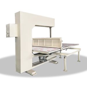 CNC Vertical Manual Foam Cutter For Sponge Mattress 1.74kW