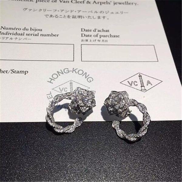 Quality Piaget  diamonds of rose vine  earring 18kt  gold  with white gold or yellow gold wholesale