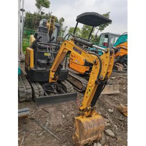 Universal Backhoe Mini Yuchai Excavator With YC4E180-20 Engine