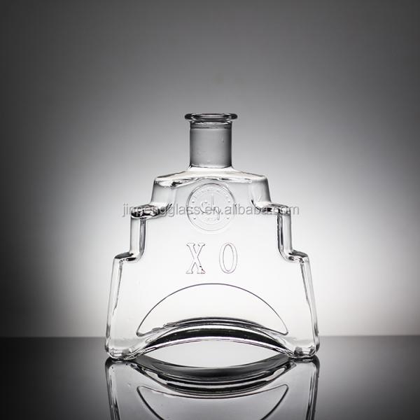 Base Material Glass Bottle with Unique Letter Shape and Cork Cap