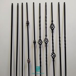 Cheap Iron Tube Material Metal Railing Posts 1117.6mm Height With Square Base for sale