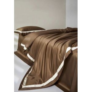 Elegant Wedding Four-piece Kit 400TC Bedding Set with Comforter Sheet and Quilt